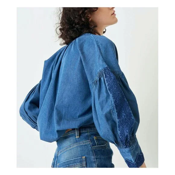 Sessùn Mahesha Embroidered Denim Blouse - Picture 2 of 7